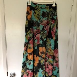 Show Me Your Mumu Maxi Skirt S